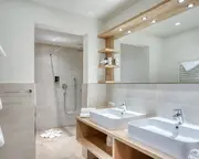 Dachsbau