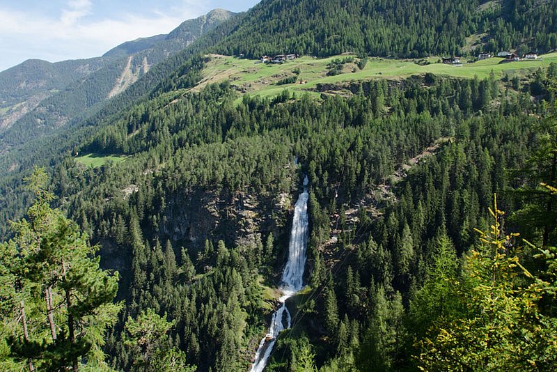 Les chutes Stuibenfal vues de loin